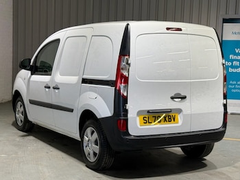 Used Nissan NV250 2020 for sale - 76481858: Photo