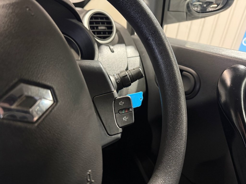 Used Renault Kangoo 2020 for sale - 77546930: Photo 23