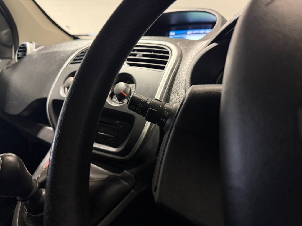 Used Renault Kangoo 2020 for sale - 77546930: Photo 26