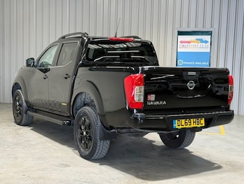 Used Nissan Navara 2020 for sale - 79103250: Photo