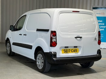 Used Citroen Berlingo 2017 for sale - 76092591: Photo