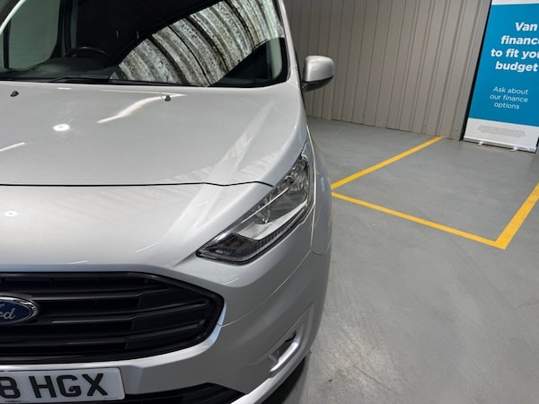 Used Ford Transit Connect 2018 for sale - 76105598: Photo 11