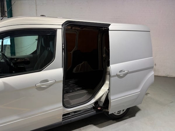 Used Ford Transit Connect 2018 for sale - 76105598: Photo 14