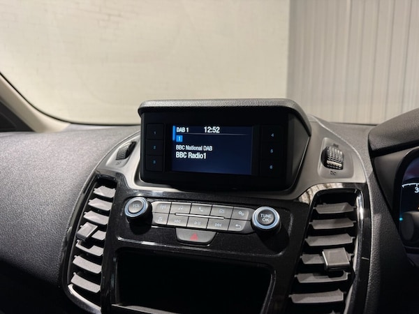 Used Ford Transit Connect 2018 for sale - 76105598: Photo 23