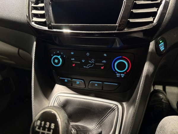 Used Ford Transit Connect 2018 for sale - 76105598: Photo 34