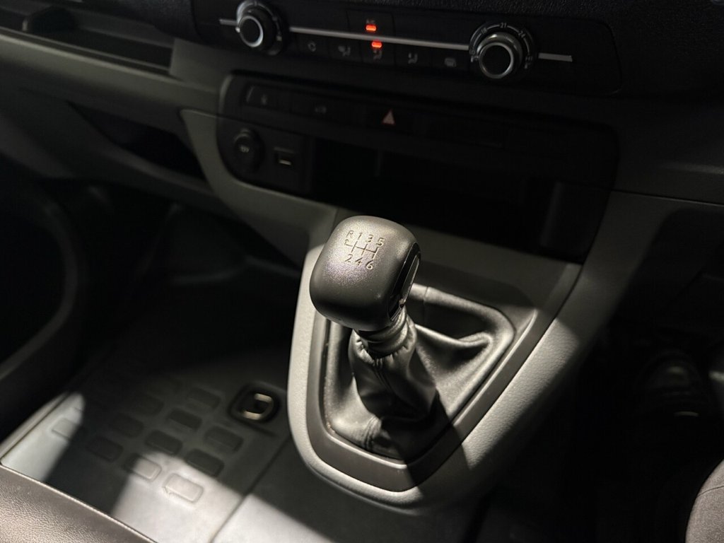 Used Vauxhall Vivaro 2020 for sale - 76439212: Photo 23