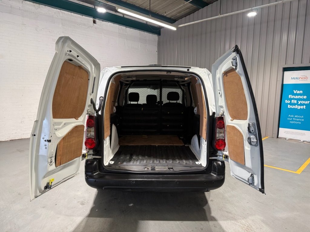 Used Peugeot Partner 2016 for sale - 76520399: Photo 17