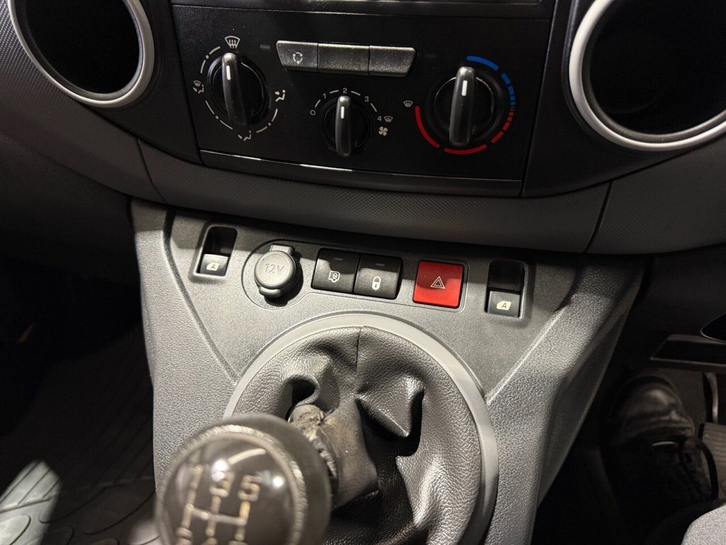 Used Peugeot Partner 2016 for sale - 76520399: Photo 31