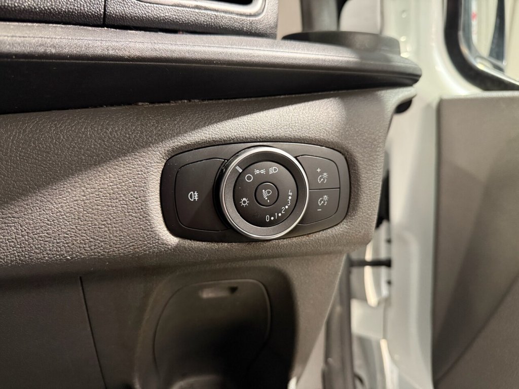 Used Ford Transit Custom 2019 for sale - 78145421: Photo 28