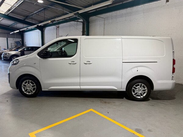 Used Vauxhall Vivaro 2022 for sale - 75607058: Photo 12