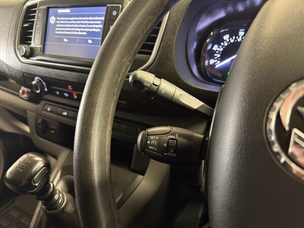 Used Vauxhall Vivaro 2022 for sale - 75607058: Photo 28