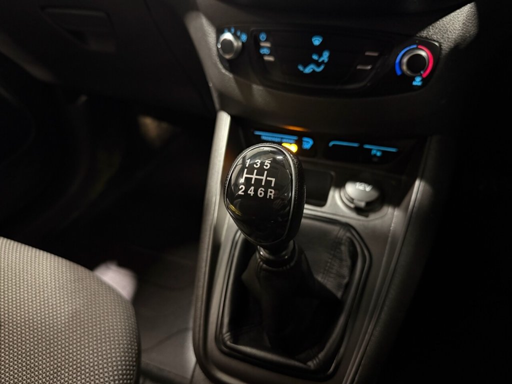 Used Ford Transit Courier 2019 for sale - 76934467: Photo 23