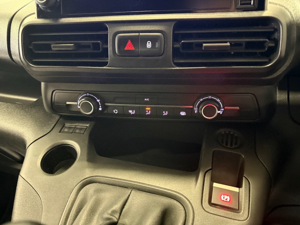 Used Peugeot Partner 2021 for sale - 77014296: Photo 21