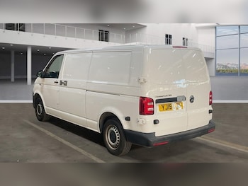 Used Volkswagen Transporter 2019 for sale - 77188266: Photo