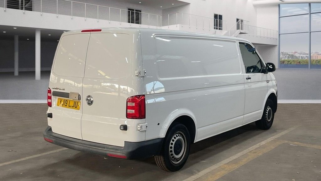 Used Volkswagen Transporter 2019 for sale - 77188266: Photo 4