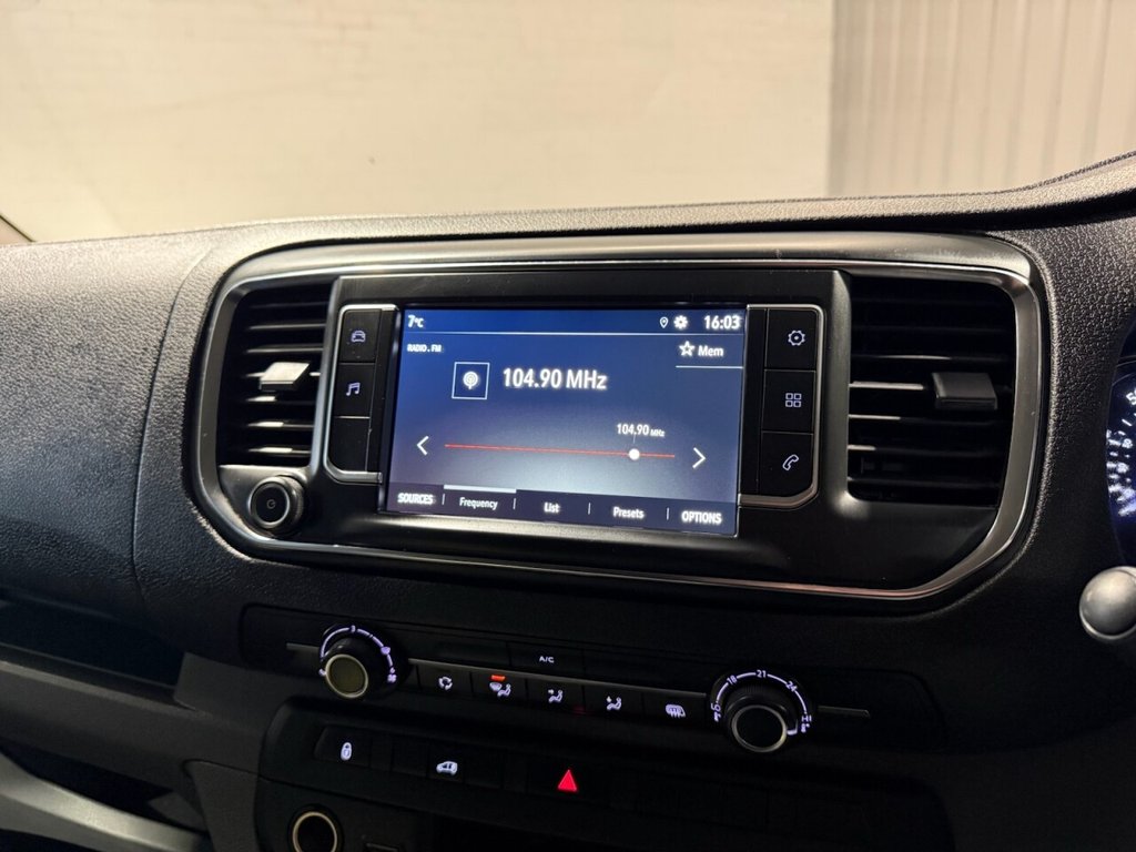 Used Vauxhall Vivaro 2019 for sale - 77275926: Photo 26