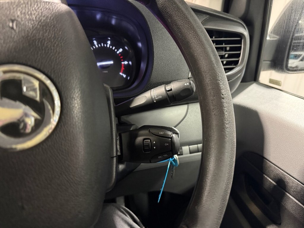 Used Vauxhall Vivaro 2019 for sale - 77275926: Photo 29