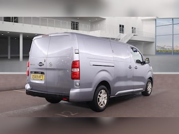 Used Vauxhall Vivaro 2019 for sale - 77275926: Photo