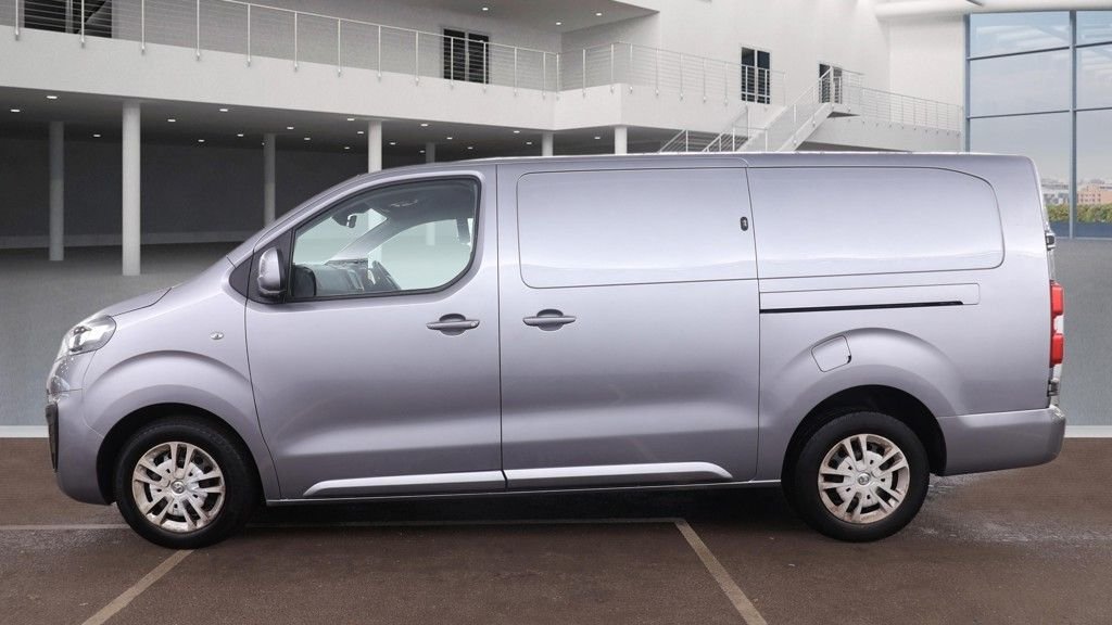 Used Vauxhall Vivaro 2019 for sale - 77275926: Photo 6