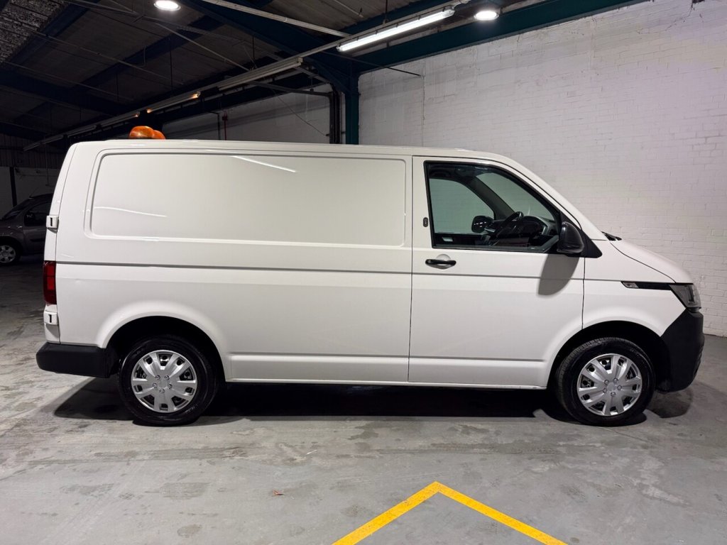 Used Volkswagen Transporter 2021 for sale - 77212492: Photo 17
