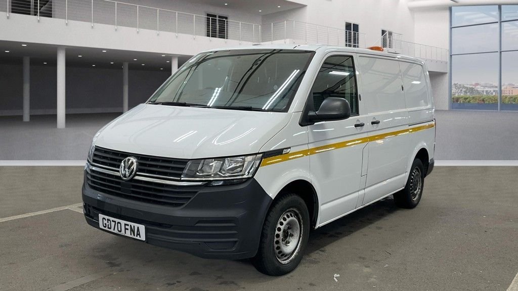 Used Volkswagen Transporter 2021 for sale - 77212492: Photo 2