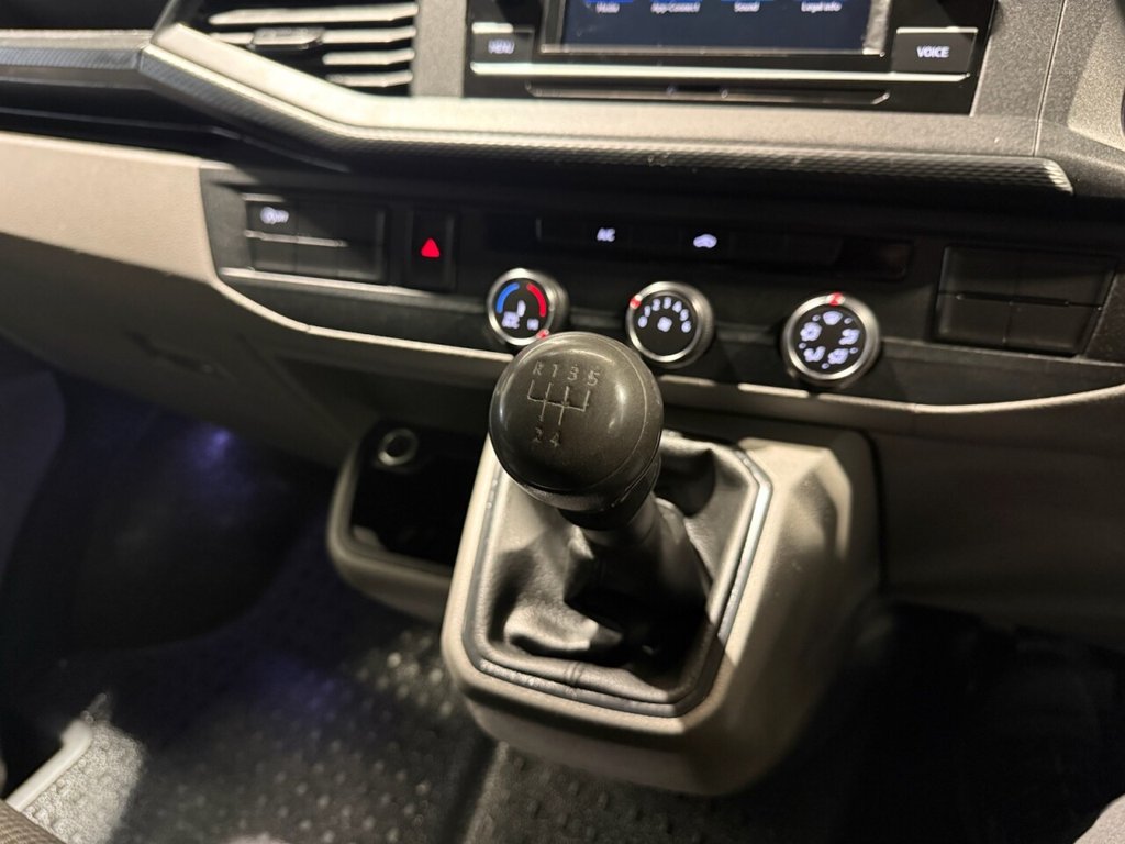 Used Volkswagen Transporter 2021 for sale - 77212492: Photo 27