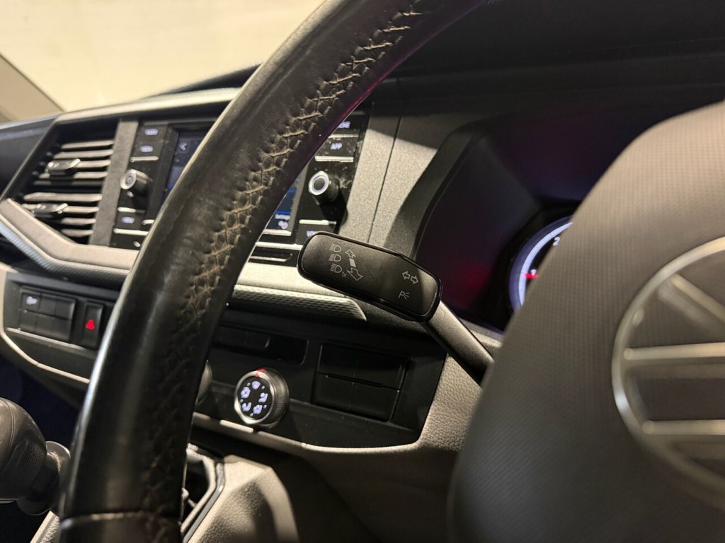 Used Volkswagen Transporter 2021 for sale - 77212492: Photo 28