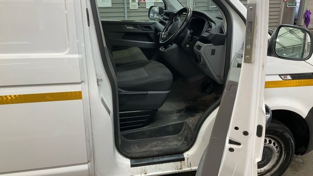 Used Volkswagen Transporter 2021 for sale - 77212492: Photo 7