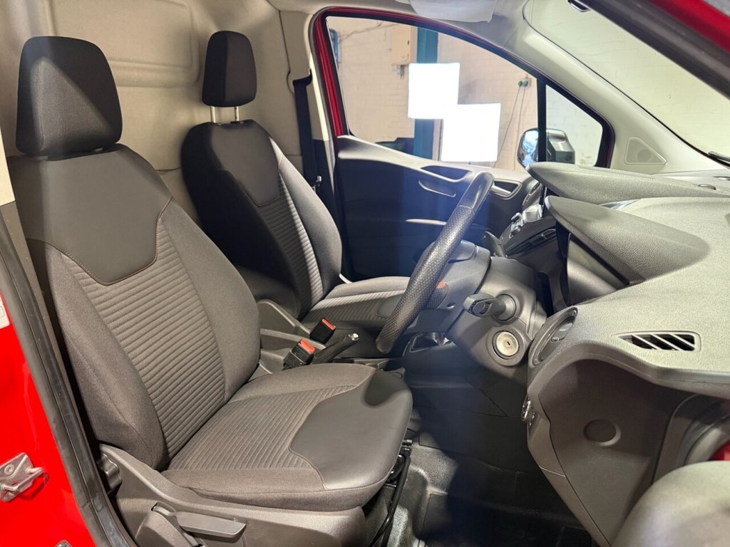 Used Ford Transit Courier 2019 for sale - 77498395: Photo 7