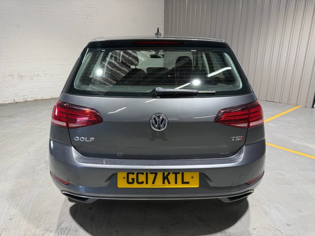 Used Volkswagen Golf 2017 for sale - 76973169: Photo 17