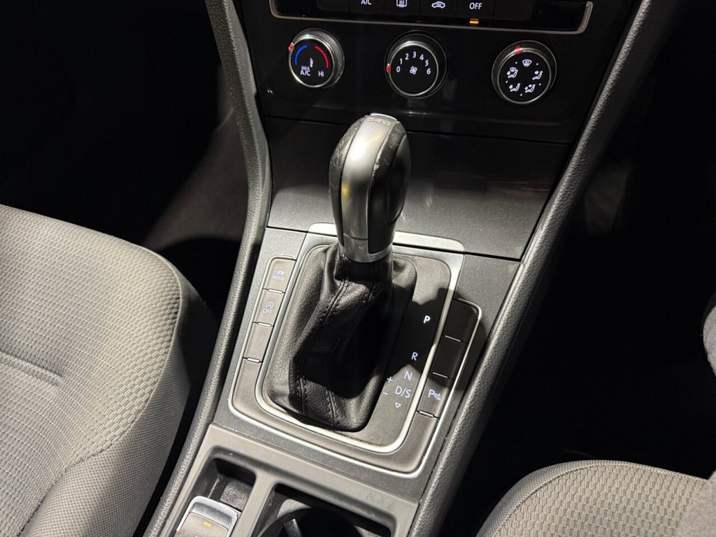 Used Volkswagen Golf 2017 for sale - 76973169: Photo 26