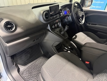 Used Mercedes-Benz Citan 2023 for sale - 78582904: Photo