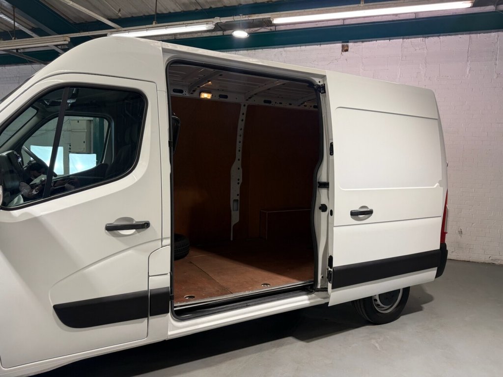 Used Vauxhall Movano 2021 for sale - 76840959: Photo 15