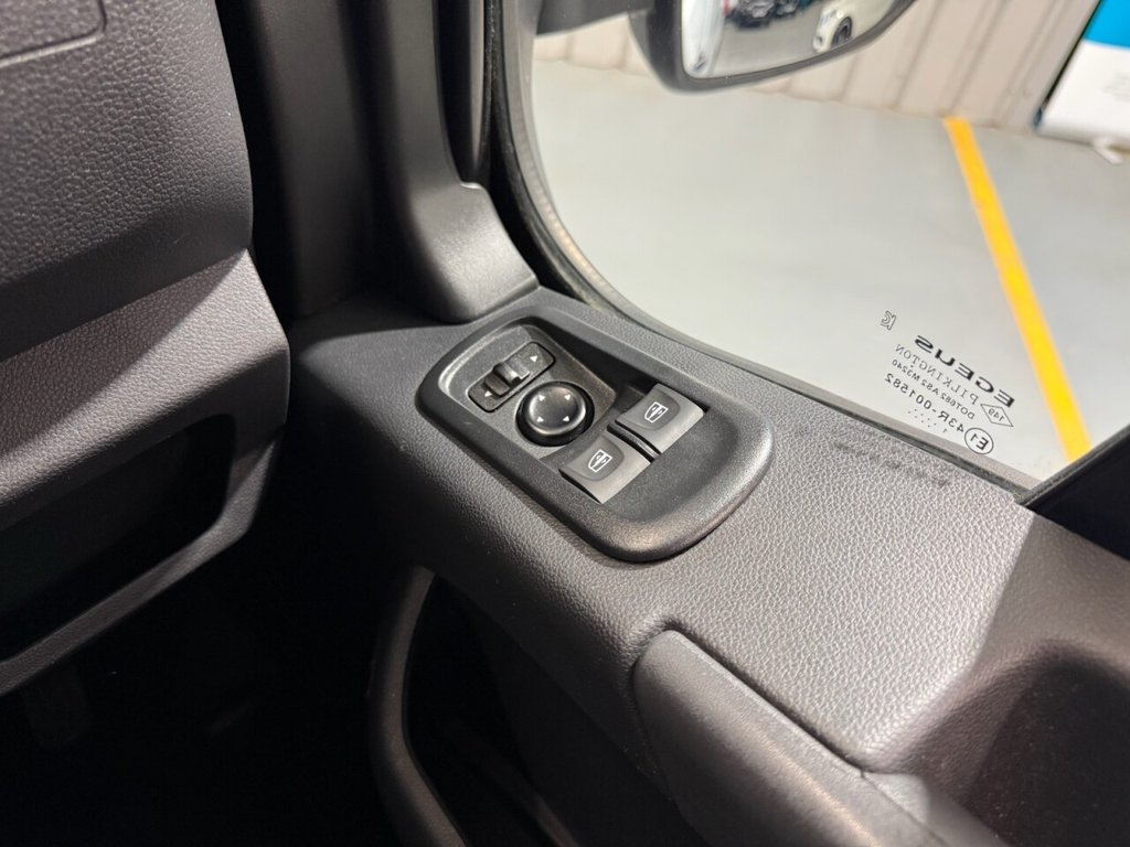 Used Vauxhall Movano 2021 for sale - 76840959: Photo 29