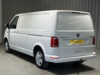 Used Volkswagen Transporter 2019 for sale - 79574734: Photo