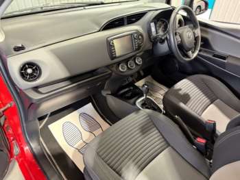 Used Toyota Yaris 2017 for sale - 74756728: Photo