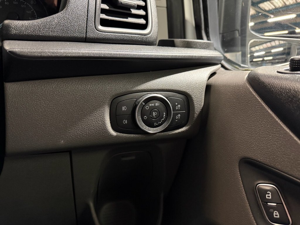 Used Ford Transit Custom 2020 for sale - 77498396: Photo 29