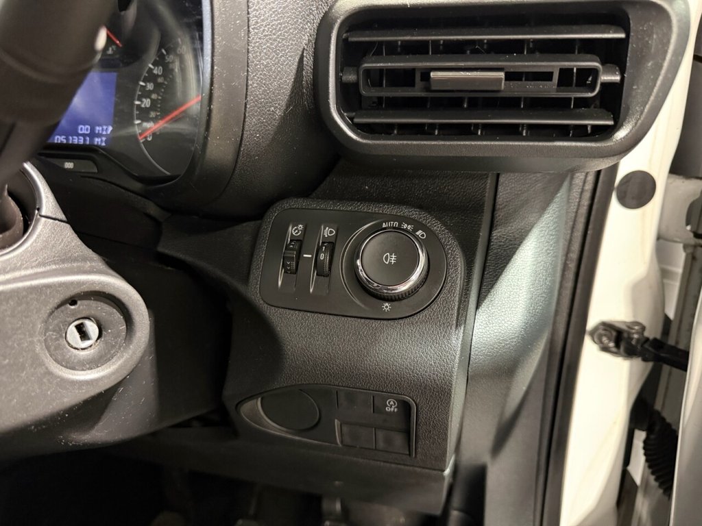 Used Vauxhall Combo 2019 for sale - 76345275: Photo 24