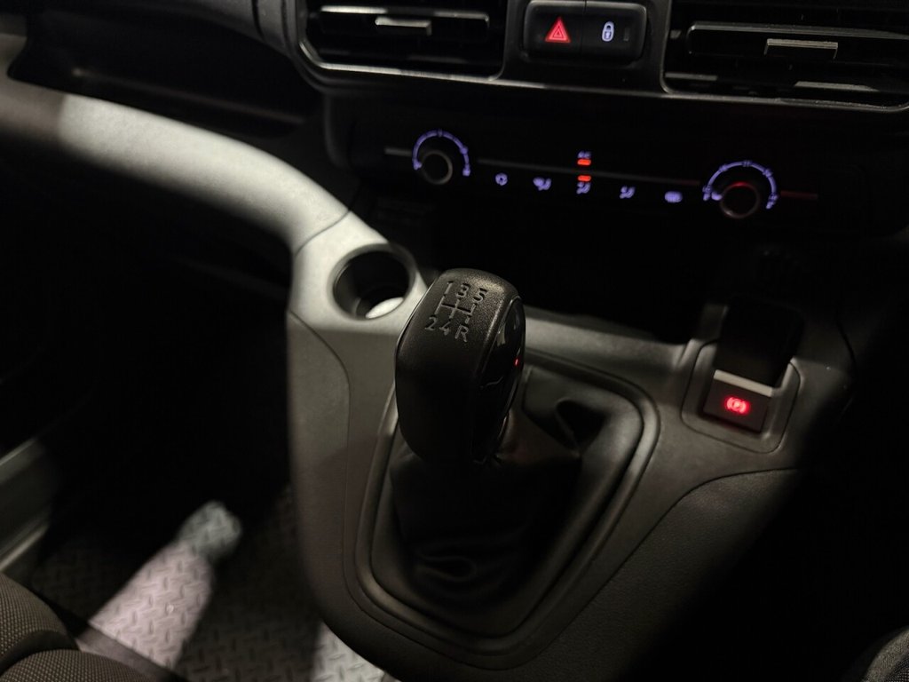 Used Vauxhall Combo 2021 for sale - 77820845: Photo 28