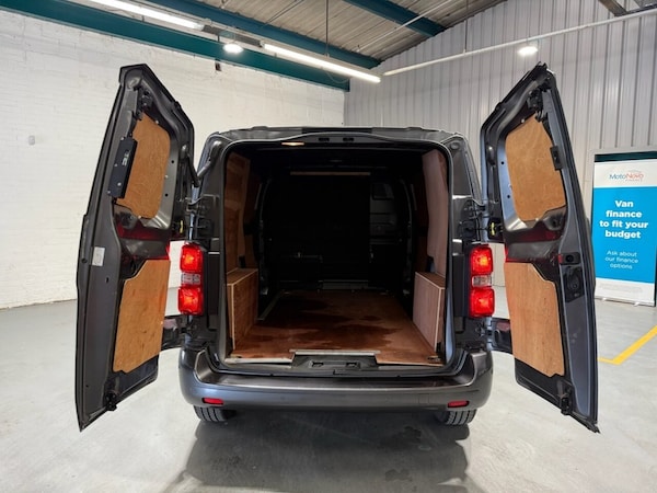 Used Vauxhall Vivaro 2020 for sale - 76056734: Photo 17