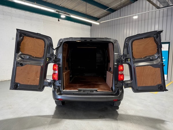 Used Vauxhall Vivaro 2020 for sale - 76056734: Photo 18