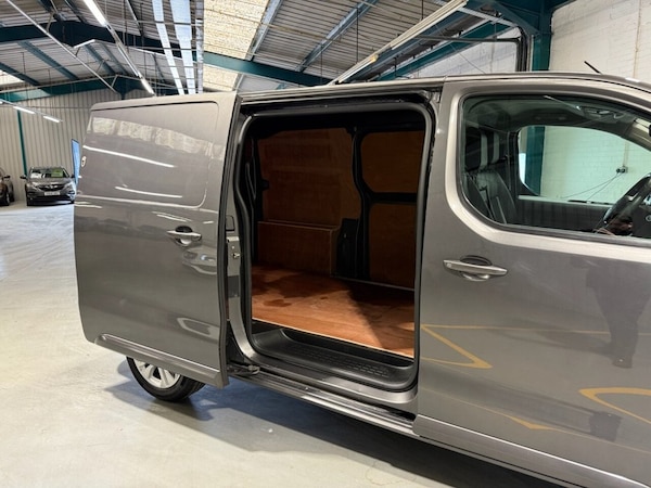 Used Vauxhall Vivaro 2020 for sale - 76056734: Photo 21