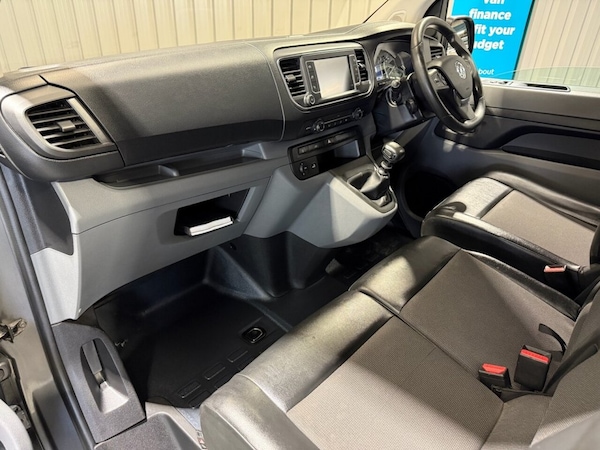 Used Vauxhall Vivaro 2020 for sale - 76056734: Photo 3