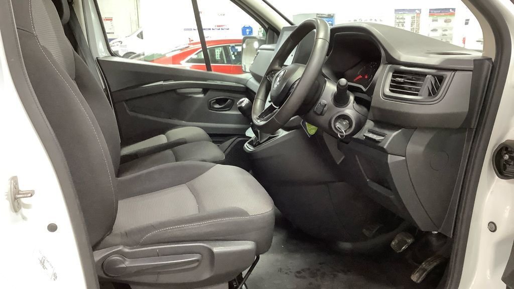 Used Renault Trafic 2023 for sale - 77275943: Photo 8