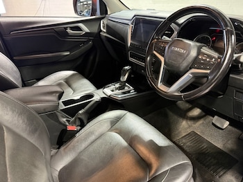 Used Isuzu D-Max 2023 for sale - 76724378: Photo