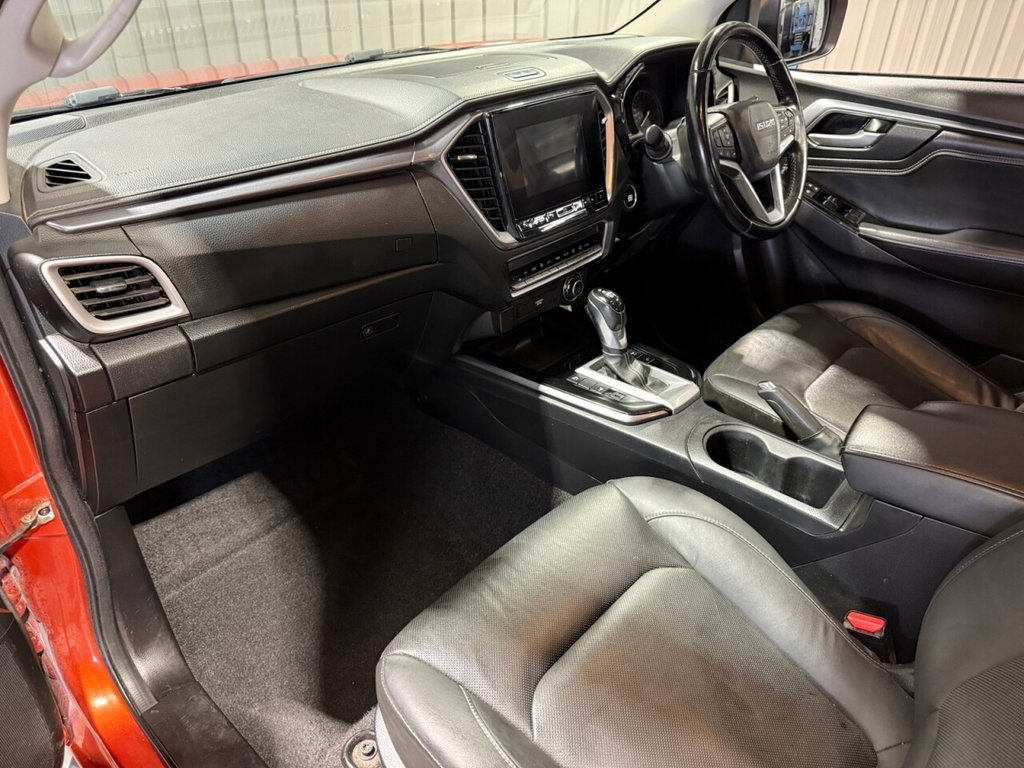 Used Isuzu D-Max 2023 for sale - 76724378: Photo 6