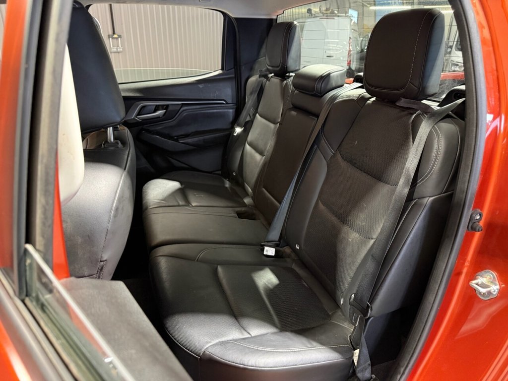 Used Isuzu D-Max 2023 for sale - 76724378: Photo 9