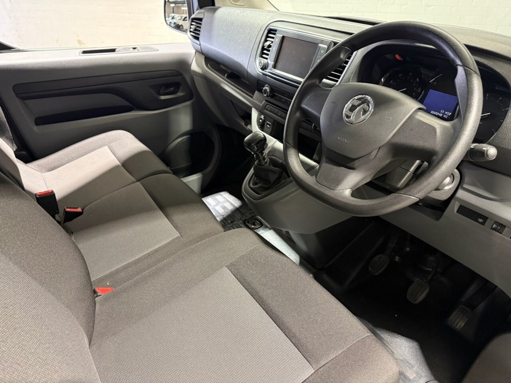Used Vauxhall Vivaro 2022 for sale - 77666790: Photo 3