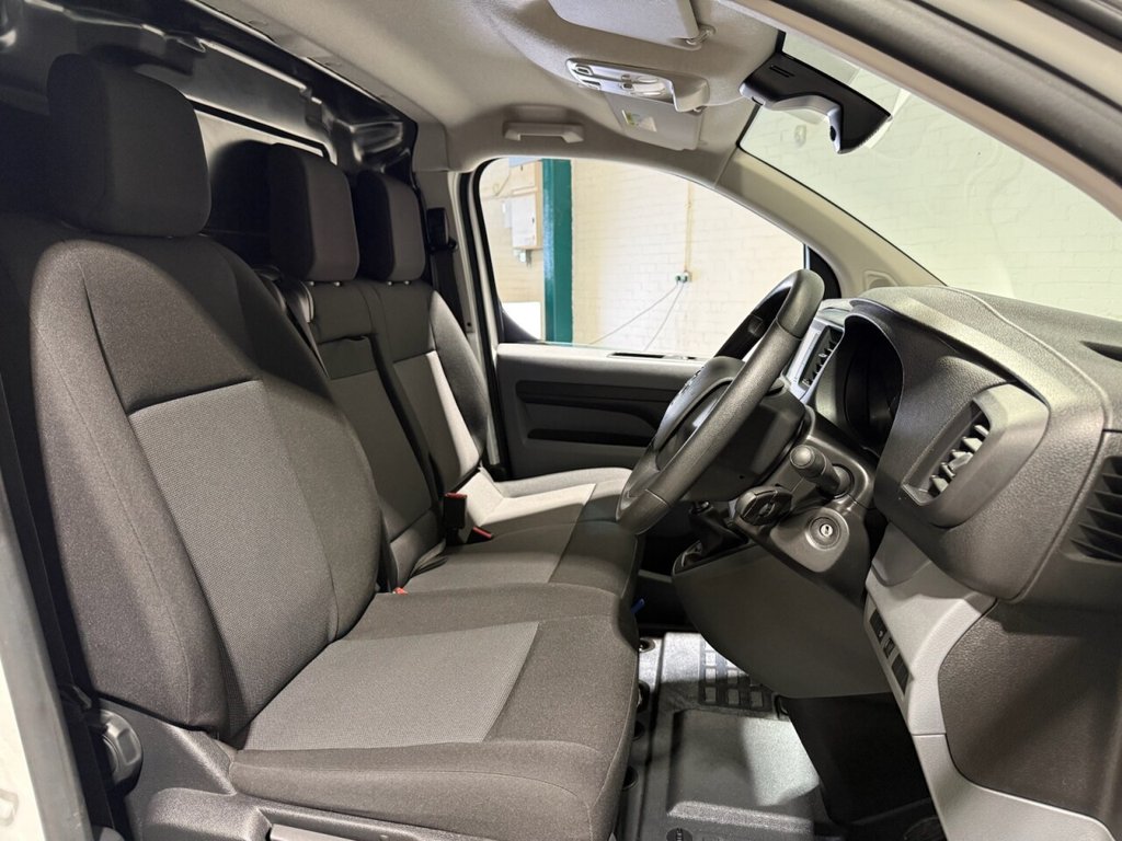 Used Vauxhall Vivaro 2022 for sale - 77666790: Photo 6