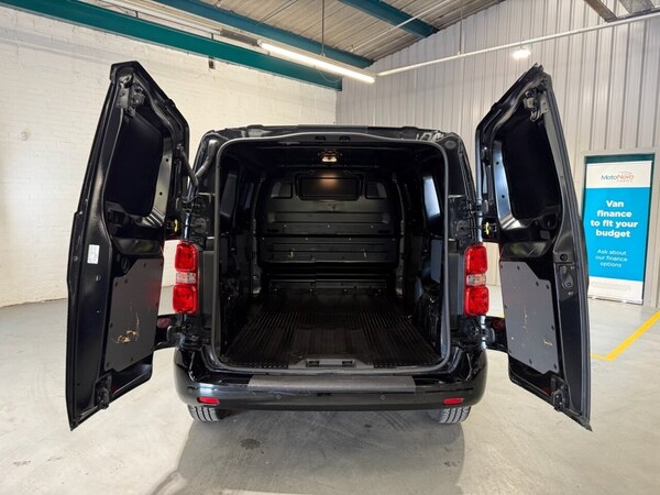 Used Vauxhall Vivaro 2023 for sale - 75411397: Photo 17